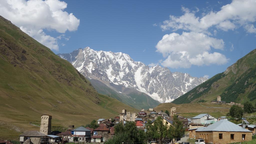 Caucasus Guesthouse Ushguli Buitenkant foto